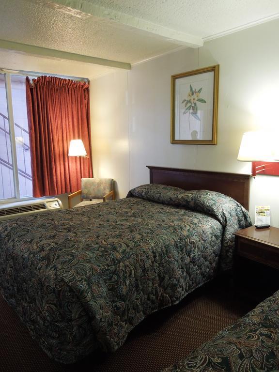 Sunshine Inn & Suites Virginia Beach Bagian luar foto